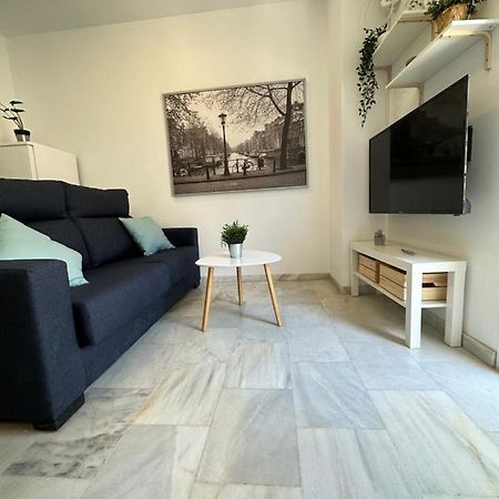 Apartamentos Don Diego La Carihuela Τορρεμολίνος Εξωτερικό φωτογραφία