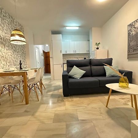Apartamentos Don Diego La Carihuela Τορρεμολίνος Εξωτερικό φωτογραφία
