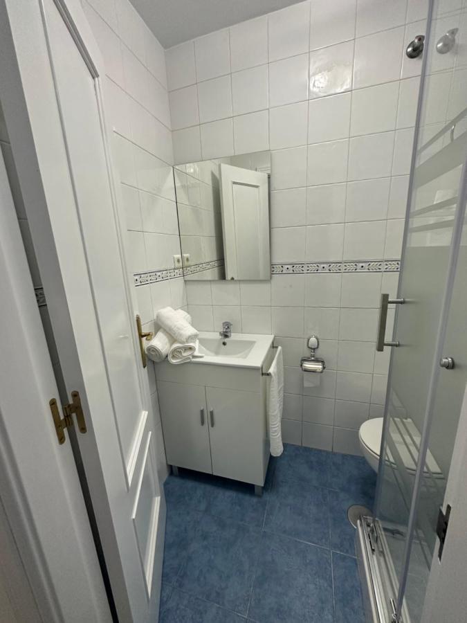 Apartamentos Don Diego La Carihuela Τορρεμολίνος Εξωτερικό φωτογραφία