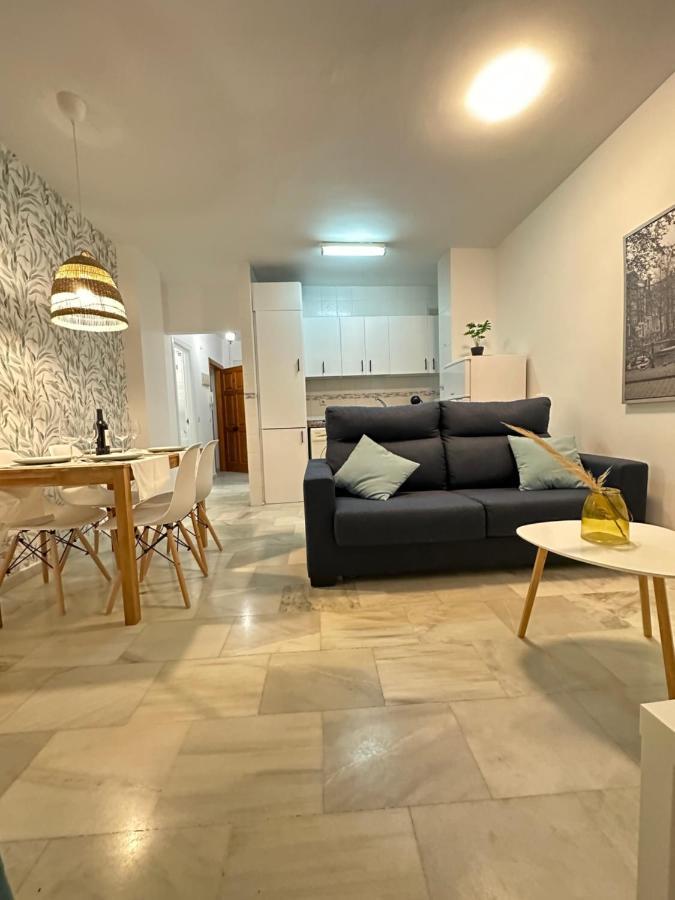 Apartamentos Don Diego La Carihuela Τορρεμολίνος Εξωτερικό φωτογραφία