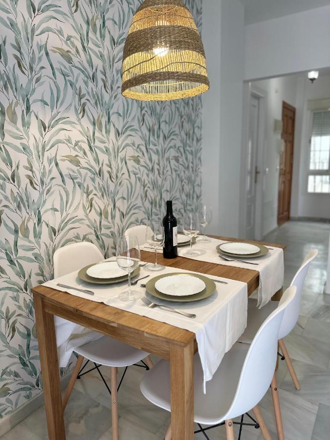 Apartamentos Don Diego La Carihuela Τορρεμολίνος Εξωτερικό φωτογραφία